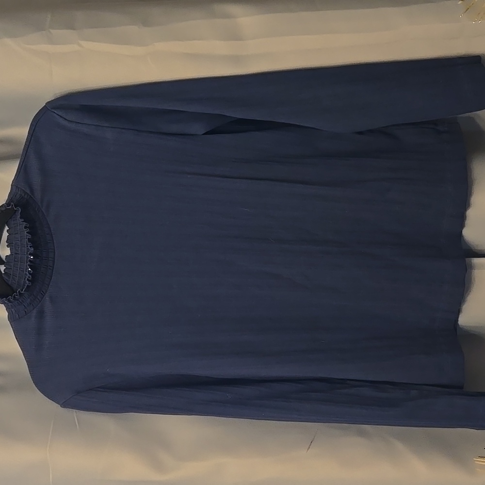 Pair of LOFT Ruffled High Neck Tops Sz XXL - Picture 4 of 6